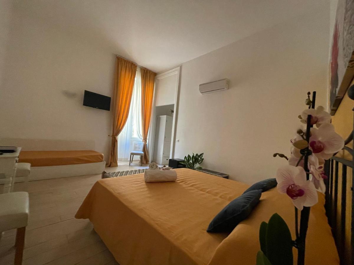 Ad Cavour Luxury Rooms - By Ad Roma מראה חיצוני תמונה