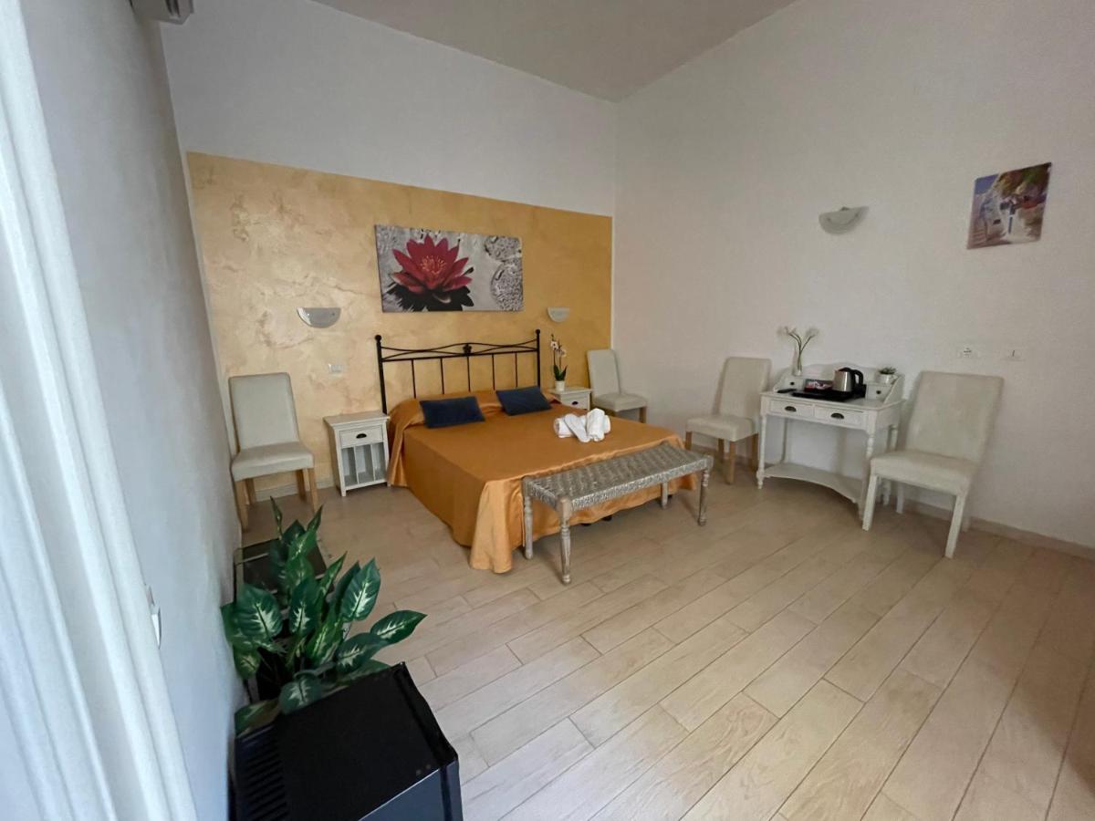 Ad Cavour Luxury Rooms - By Ad Roma מראה חיצוני תמונה