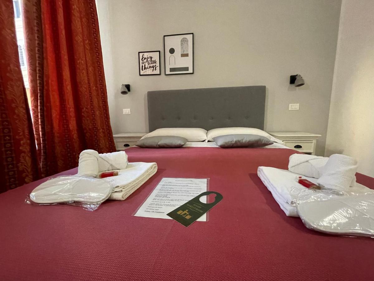Ad Cavour Luxury Rooms - By Ad Roma מראה חיצוני תמונה