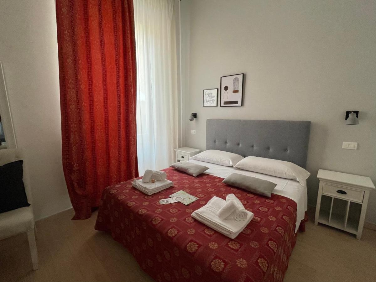 Ad Cavour Luxury Rooms - By Ad Roma מראה חיצוני תמונה