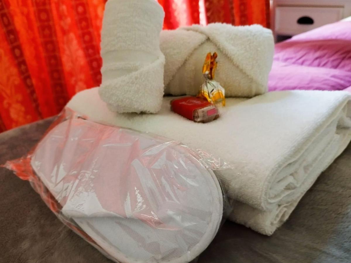 Ad Cavour Luxury Rooms - By Ad Roma מראה חיצוני תמונה