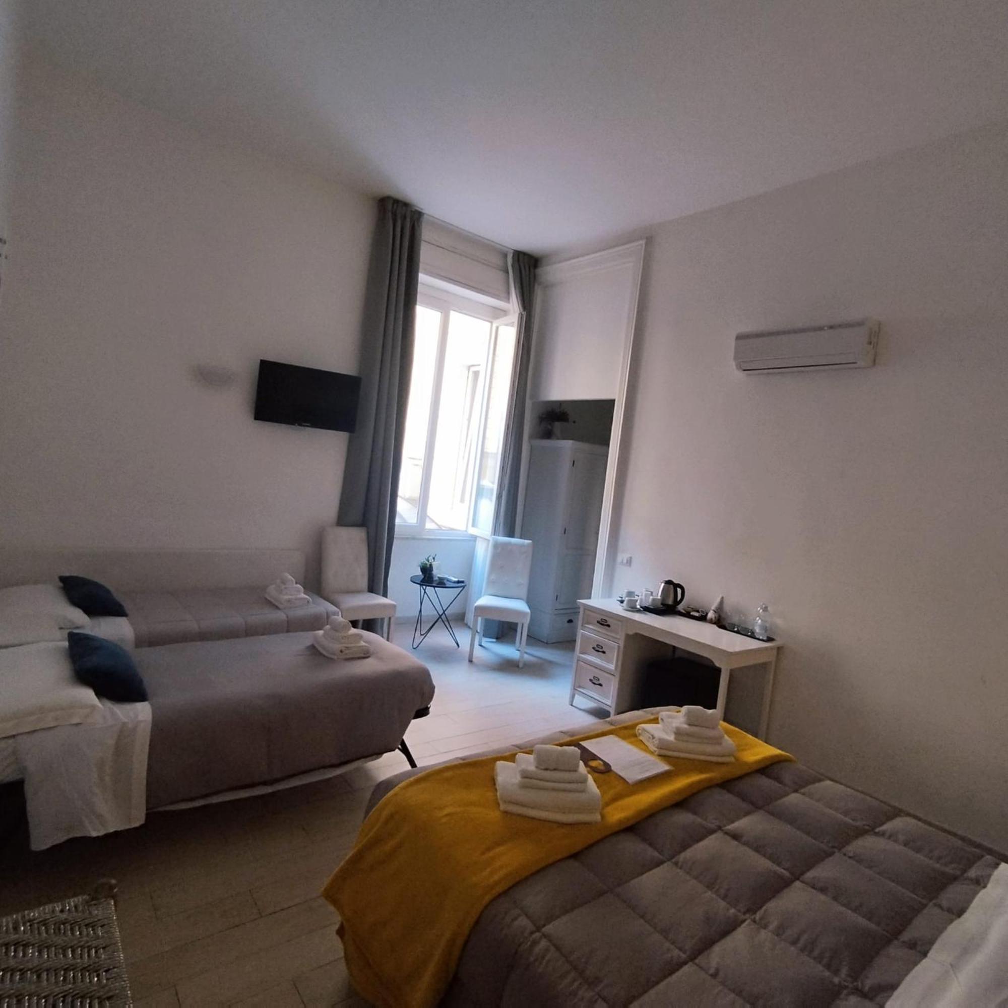 Ad Cavour Luxury Rooms - By Ad Roma מראה חיצוני תמונה