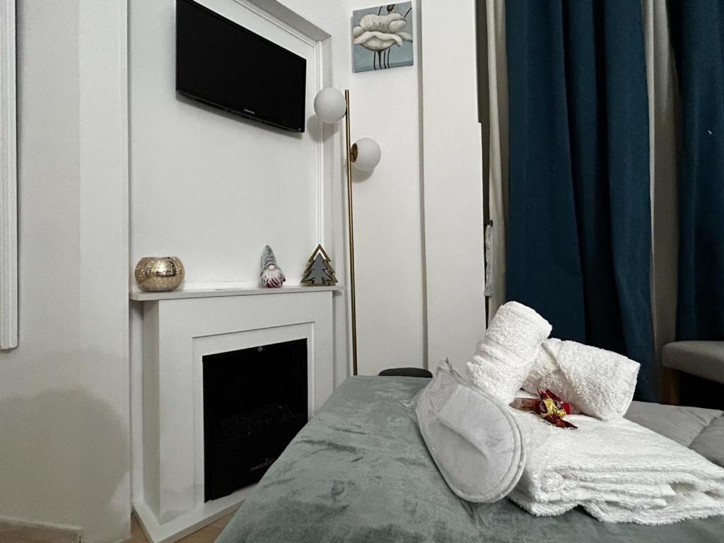 Ad Cavour Luxury Rooms - By Ad Roma חדר תמונה