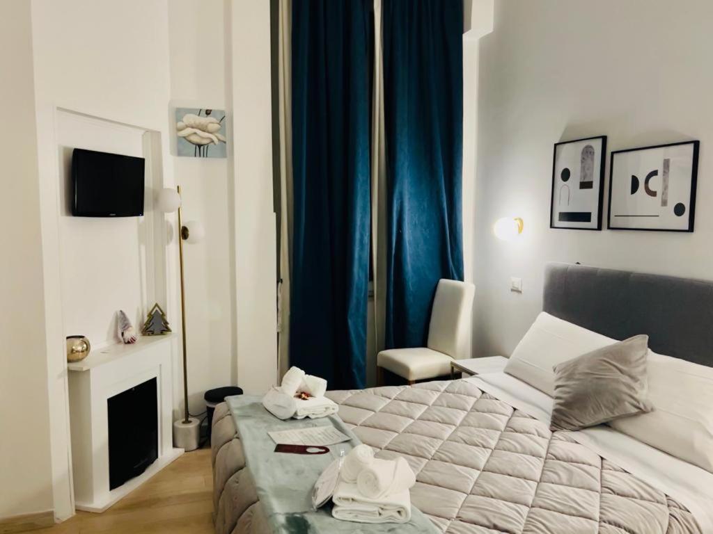 Ad Cavour Luxury Rooms - By Ad Roma חדר תמונה