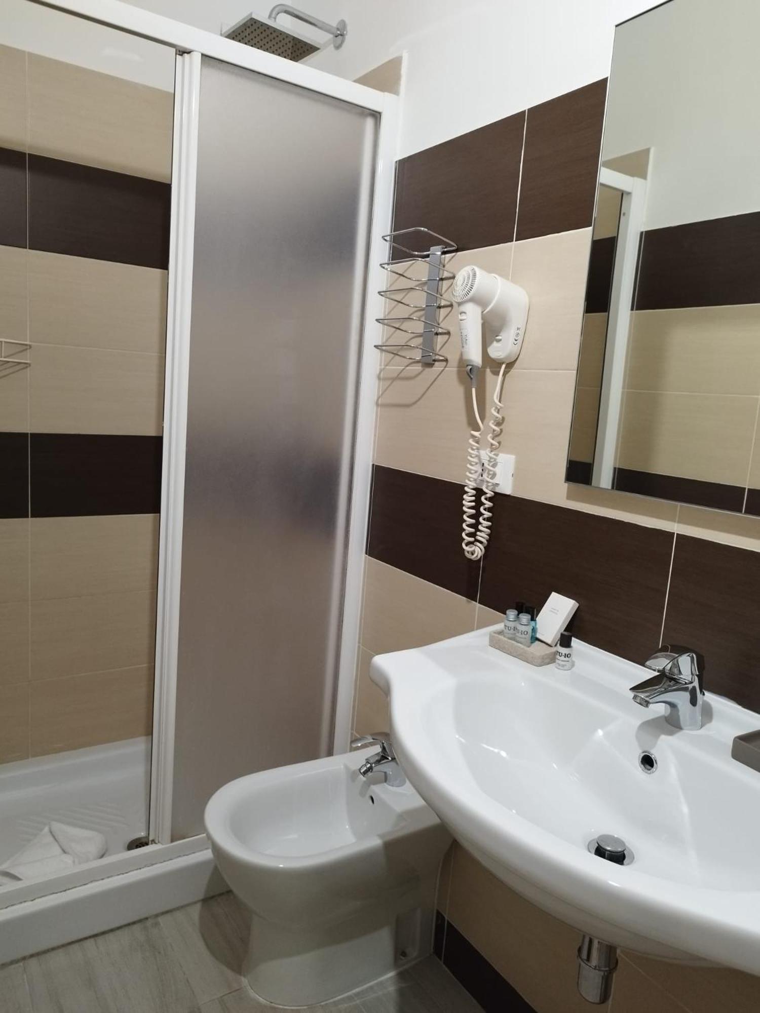 Ad Cavour Luxury Rooms - By Ad Roma חדר תמונה