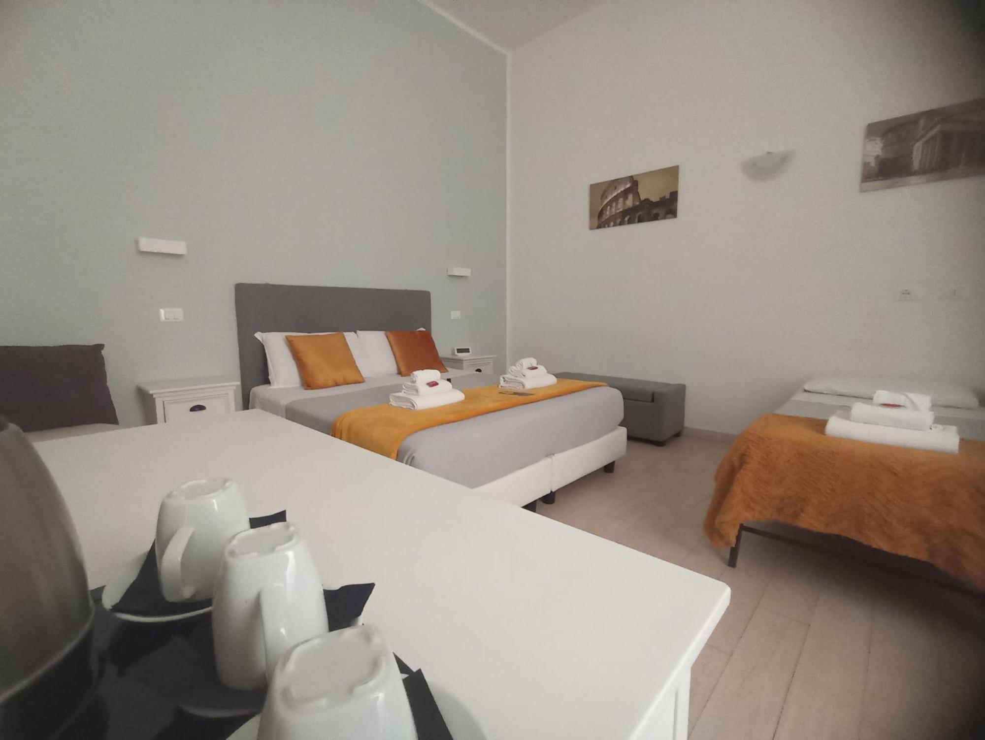 Ad Cavour Luxury Rooms - By Ad Roma מראה חיצוני תמונה